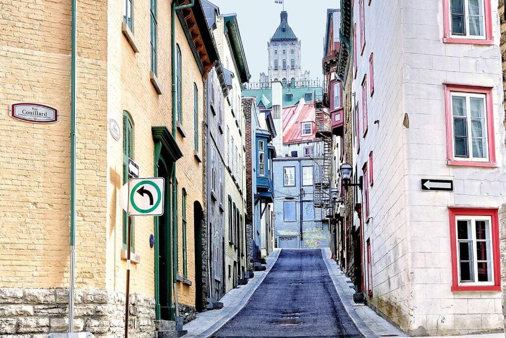 Generations Quebec Old City/ Parking/ Family מראה חיצוני תמונה